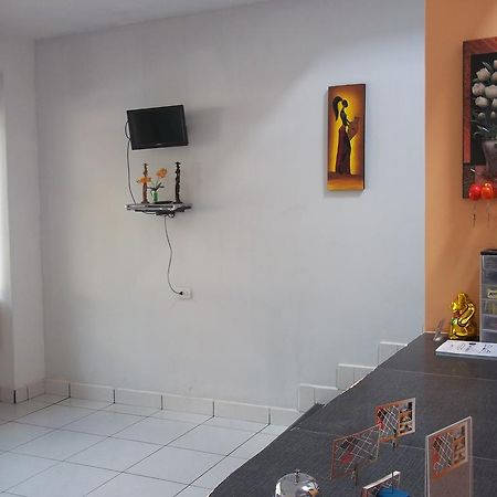 Casa Linda II Hotel Iquitos Bagian luar foto